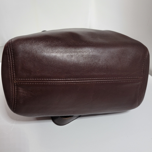 Coach Vintage Mahogany Brown Leather Purse - Picture 3 of 15
